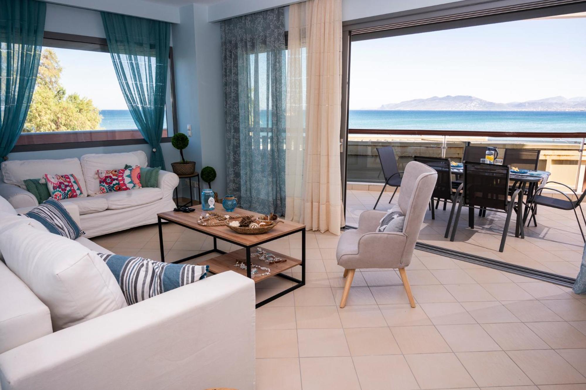 Oceanis Apartments アルテミダ エクステリア 写真